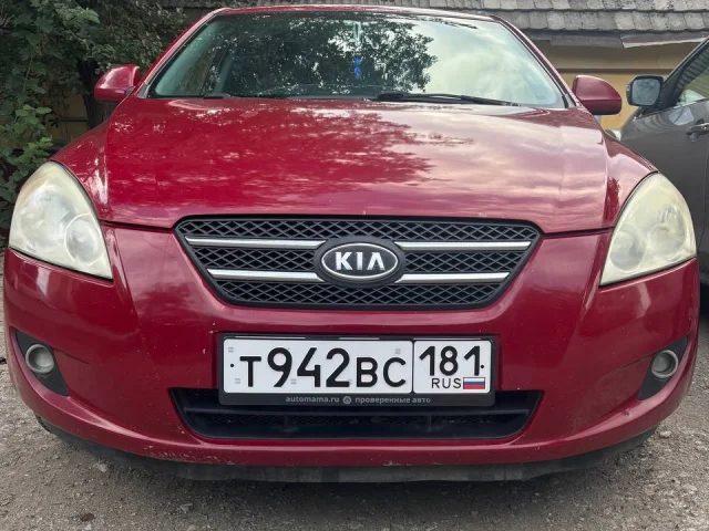 Фото: KIA CEED, 2008 год