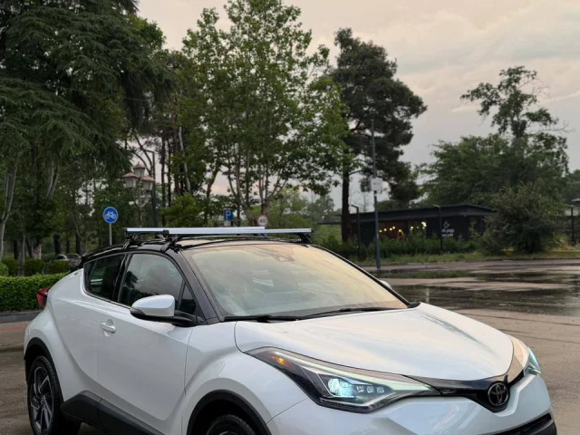 Фото: 🚙 Toyota C-HR 2021