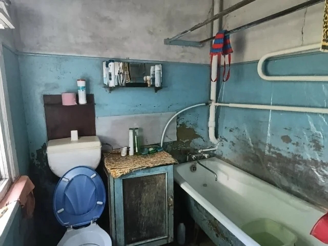 Фото: Горловка. Продам 1/2 газифицированного дома, ЦГР, район бульвара Димитрова, ул. Курильская, общая площадь 67 кв. м. В до