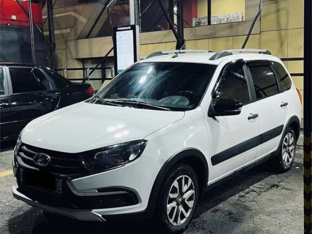 Фото: Продаю авто г. Донецк Гранта Кросс 2022 г