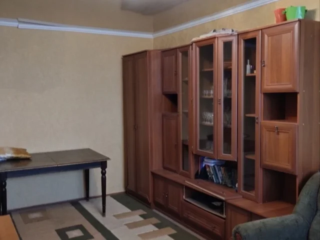 Фото: 🔴 Продаётся 2 к.кв-ра на Левом берегу, Восточный, пр.Маршала Жукова 🔴 5/9 , не угловая, общая площадь 45 М2, жилая площа
