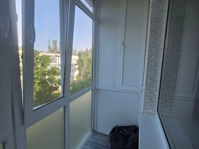 Фото: ✅Сдам длительно 1кв в г.Мелитополь, р-н Новый Мелитополь, маг.София, 5/5, с хорошим ремонтом, мебелью и бытовой техникой