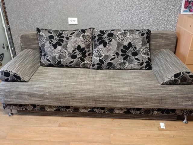 Фото: Продам диван спальное место 2/160