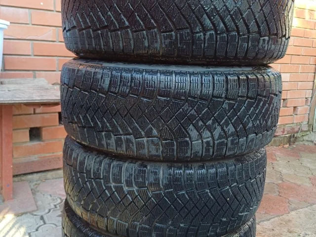 Фото: PIRELLI ICE ZERO FR