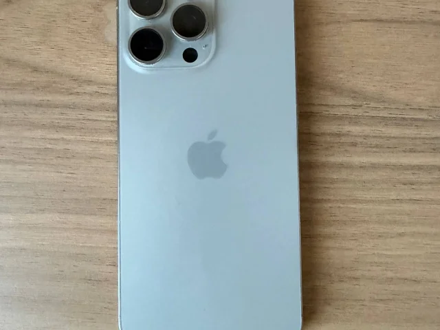 Фото: Продам 16 pro max