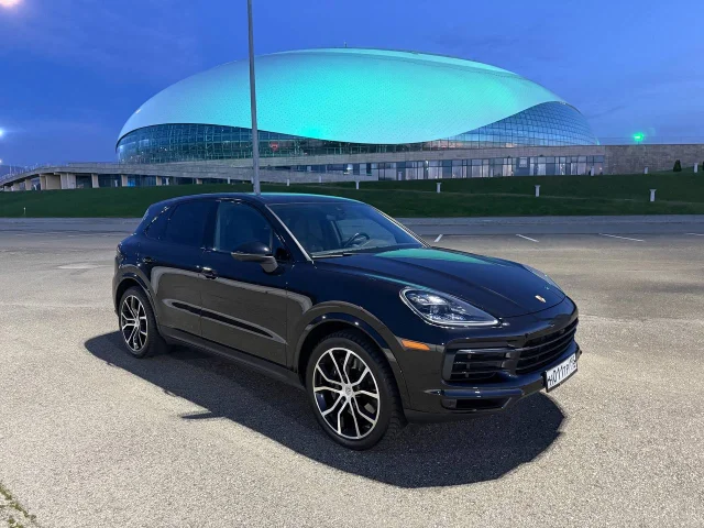 Фото: PORSHE CAYENNE