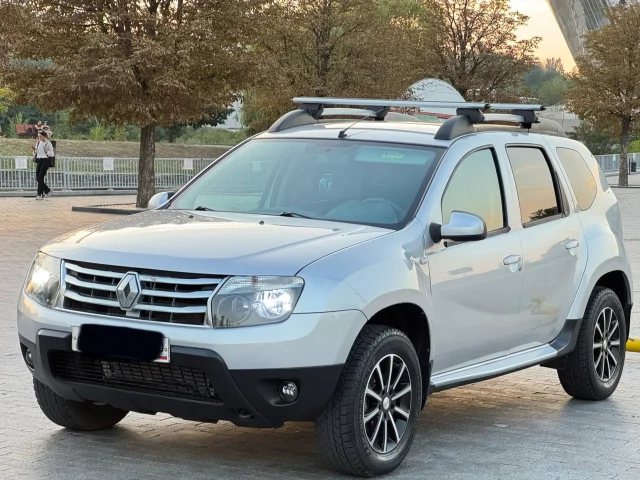 Фото: Renault Duster (4WD)
