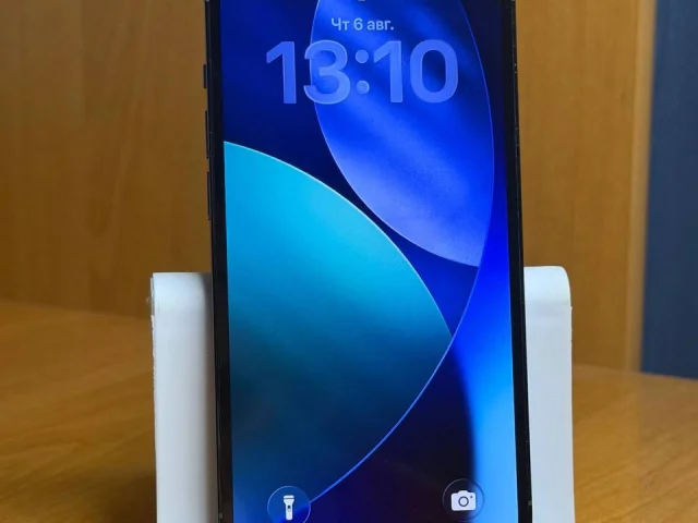 Фото: Продам IPhone 13 Pro на 256 гб