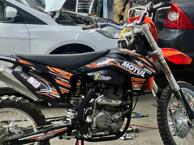 Фото: Мотоцикл Racer sr-x2 cross 300cc