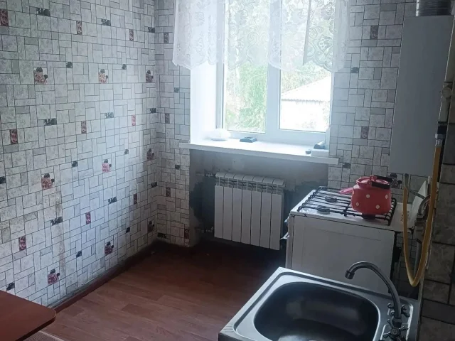 Фото: Продаётся 2-х комнатная квартира в Будённовском районе города Донецк (ул. Краснооктябрьская 1.)