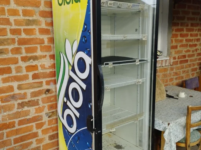 Фото: Продам холодильник витрина 20000р