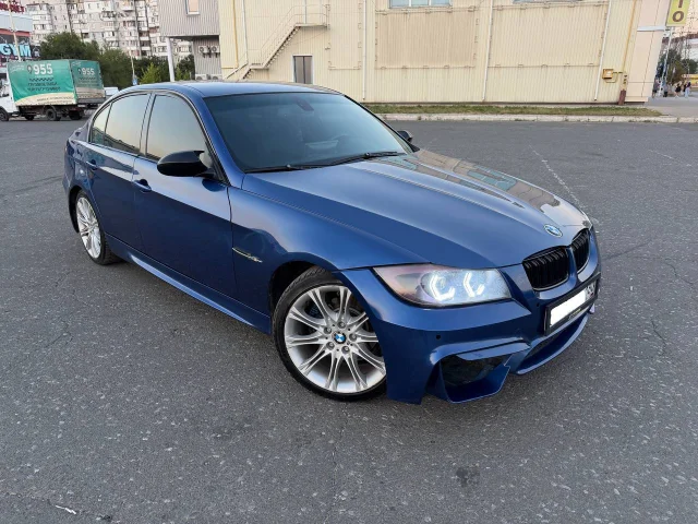 Фото: BMW 325XI, 2007 год
