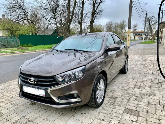 Фото: Здравствуйте,продам Lada Vesta 2015г. Состояние автомобиля близко к идеалу,технически автомобиль в отличном состоянии,дв