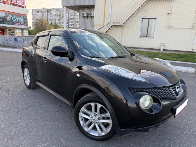 Фото: Nissan Juke , 2012 г