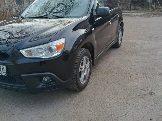 Фото: Продам авто Mitsubishi Asx 1.6 механика 2012 года в отличном состоянии.Двигатель работает тихо без посторонних звуков, н
