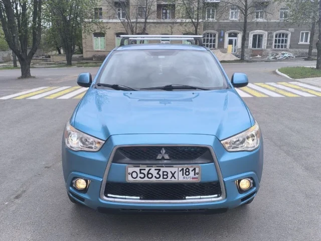 Фото: Продам Mitsubishi Outlander ASX SPORT .2011 года.Пробег 185т.Сборка Япония.Обьем 2 л.Коробка автомат(без нареканий).Кузо