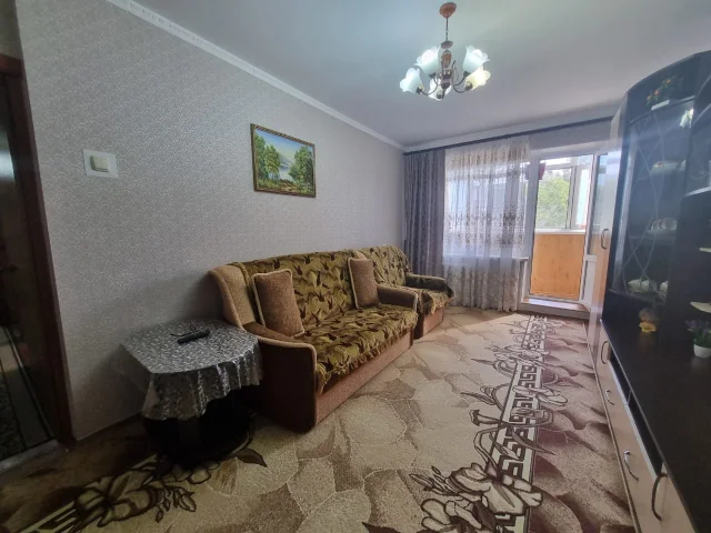 Фото: Сдам 1 комнатную квартиру г. Макеевка на Даках, кв-л Железнодорожный, д 21