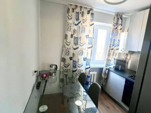 Фото: 🏡 Сдаётся однокомнатная квартира на ул. Артёма, 110, в Киевском районе