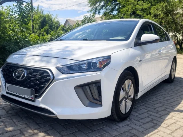 Фото: hyundai ioniq 2020Год, 1.6 гибрид,