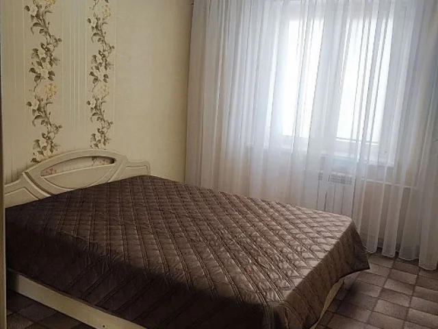 Фото: Продаю 2 ком кв-ру м-н Зеленый г. Макеевка