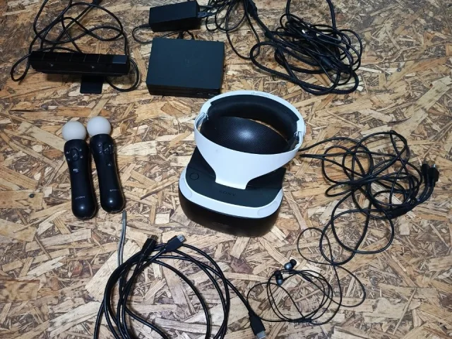 Фото: Продам PS VR полный комплект,всё работает!Цена 🔥20 000 рублей🔥