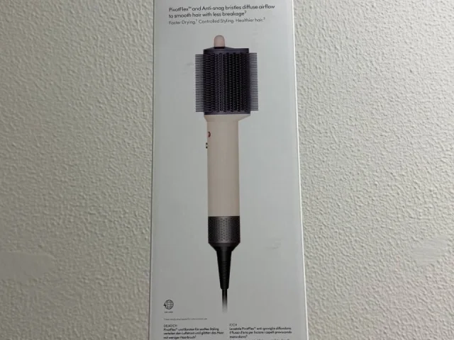 Фото: DYSON AIRSMOOTH™