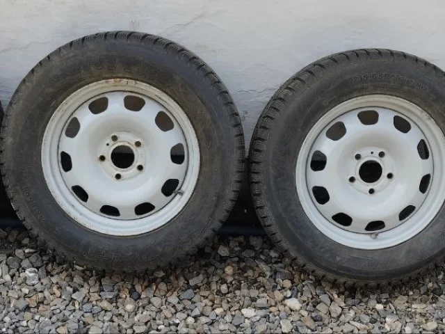 Фото: Продаю Колеса  в хорошем состоянии! Накачанные  215/65 R16 Разболтовка Дисков 5×114.3  Рено Дастер, также подойдут Митсу