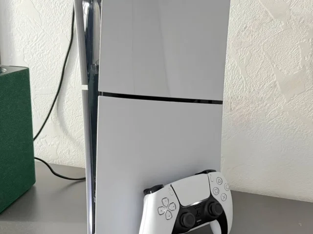 Фото: Продам PlayStation 5 Slim 1TB