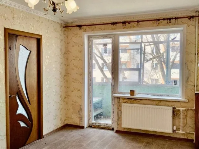 Фото: 🔴 Продается 2 к квартира в Центральном р-не, пересечение пр. Строителей с пр. Ленина, ориентир - 1000 Мелочей. Квартира 