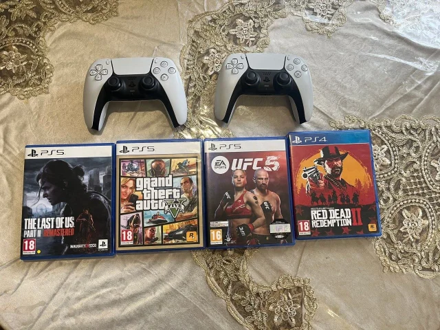 Фото: Продам sony ps5 slim 1тб