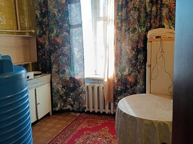Фото: Продам 1 комнату в 2х-комнатной квартире. Рынок Объединенный.