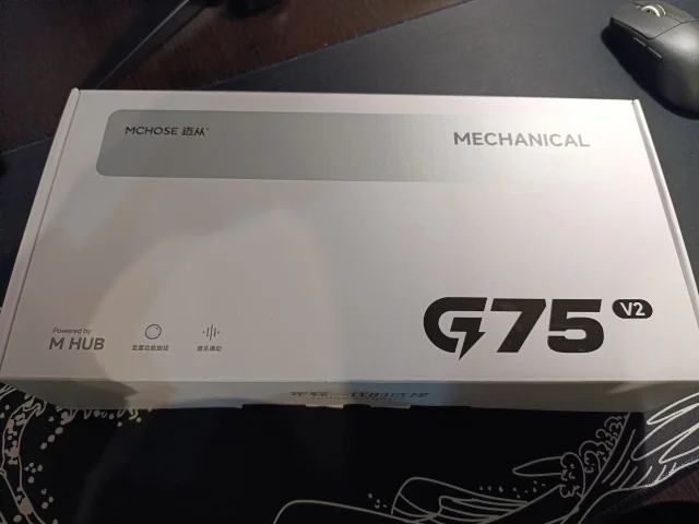 Фото: Продам механическую клавиатуру MCHOSE G75 v2 считай новую, так как была подарена, но не использовалась. Полный комплект,