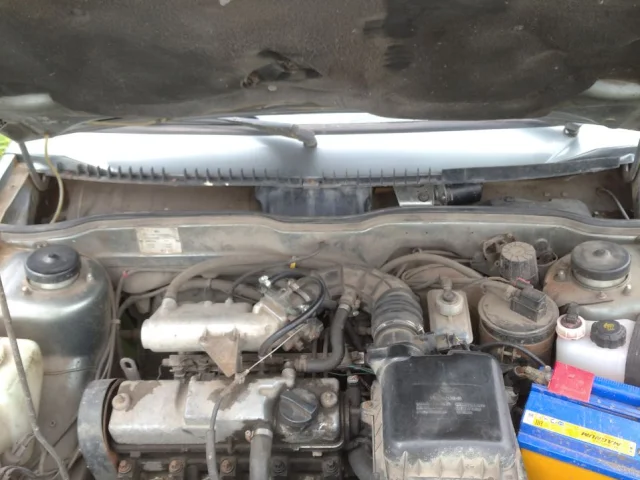 Фото: Продам ВАЗ 14 состояние нормальное двигатель коробка ходовая часть работают отлично документы в порядке без вложений пор