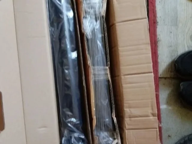 Фото: Продам 2 кардана на ниву, новые!!! Не разу не использовались!!! Лежат без дела!!! 15000р!!!