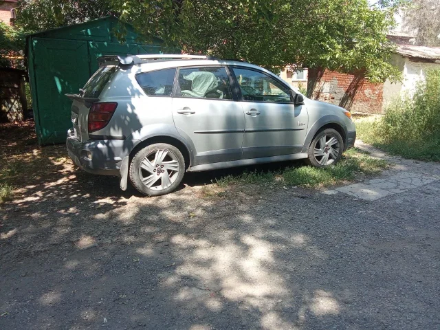 Фото: Pontiac Vibe 2003 год. 1.8 механика Гур кондёр газ 350т.р