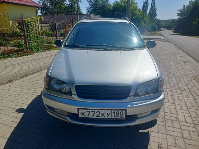 Фото: Продам Тойота 1997.минивен три ряда сидений, большой багажник.два люка.2 л бензин.(3S-FE). фаркоп вписан.с документами п