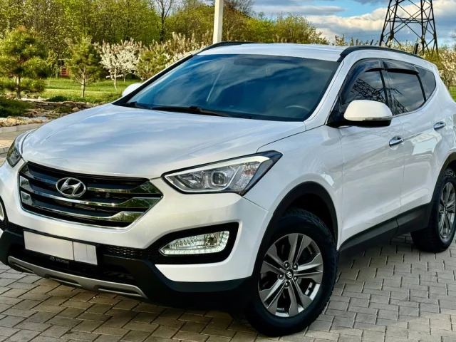 Фото: HYNDAI SANTA-FE