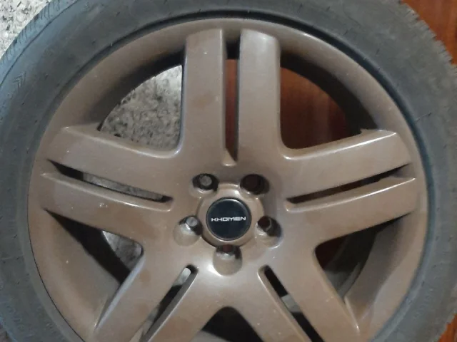 Фото: Продам комплект дисков с зимней резиной 205/55 R17, 5x100 тел