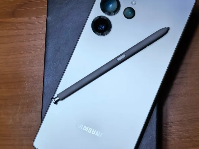 Фото: Продам Samsung s25 Ultra 12/512 Titanium Gray 🩶. Идеальное состояние, без царапин, всегда в чехле и со стеклом. В компле