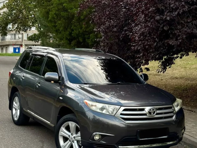 Фото: В продаже Toyota Highlander 2011 года!