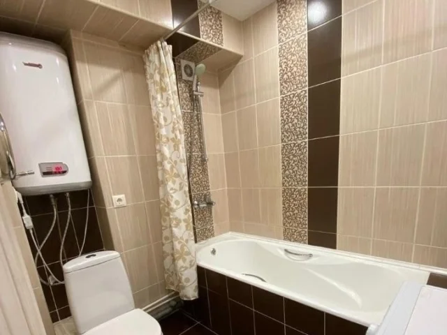 Фото: Сдаю 2-к квартиру 46м² в Пролетарском р-не, улица Раздольная, 4 этаж