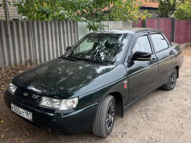 Фото: Ваз 2110 1,5 8кл 2003