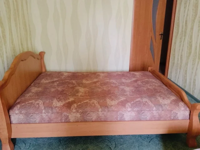Фото: Продам 2х спальную кровать