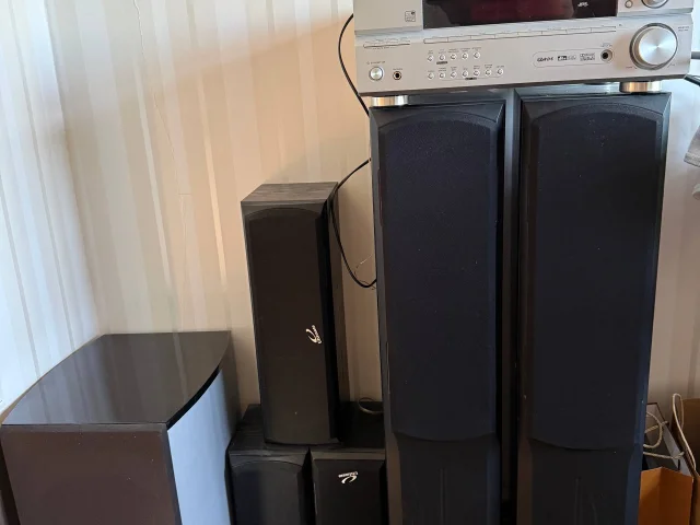 Фото: Продам комплект домашнего кинотеатра Ultimate с ресивером Pioneer. Ресивер Pioneer VSX-515-S — поддержка Dolby Digital, 