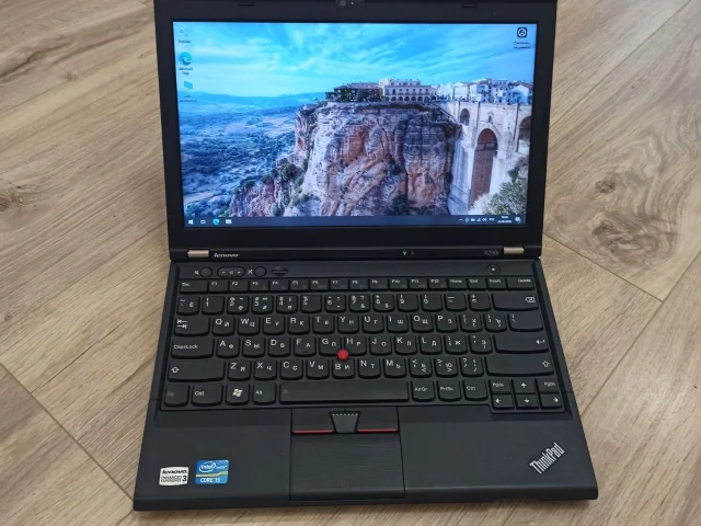 Фото: Ноутбук Lenovo ThinkPad x230i 12.5″