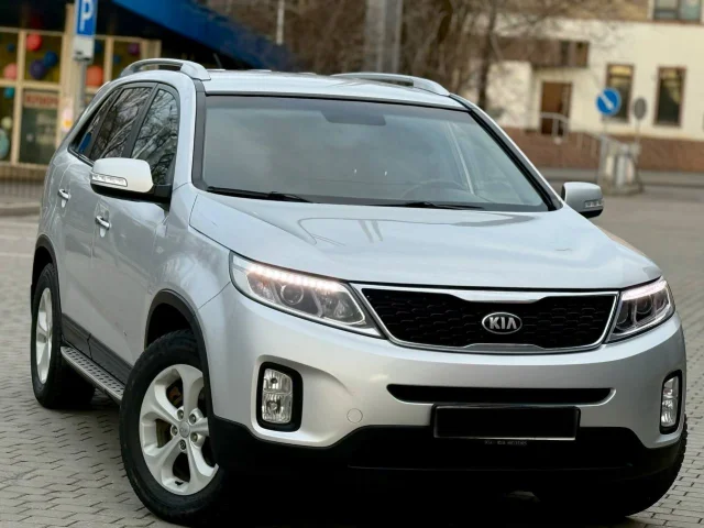 Фото: Kia Sorento 2014 рестайлинг AWD