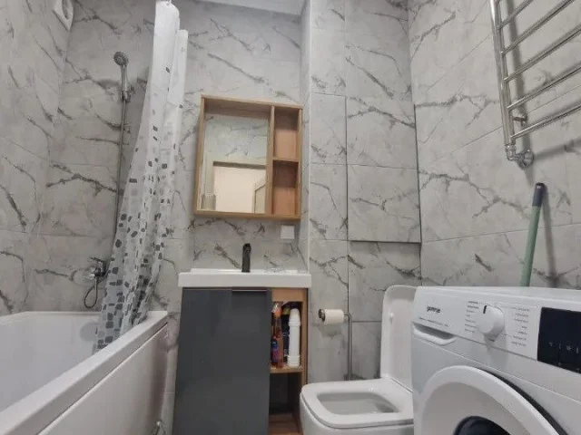 Фото: 🏡 Сдается уютная квартира после евроремонта в Ворошиловском районе Донецка!