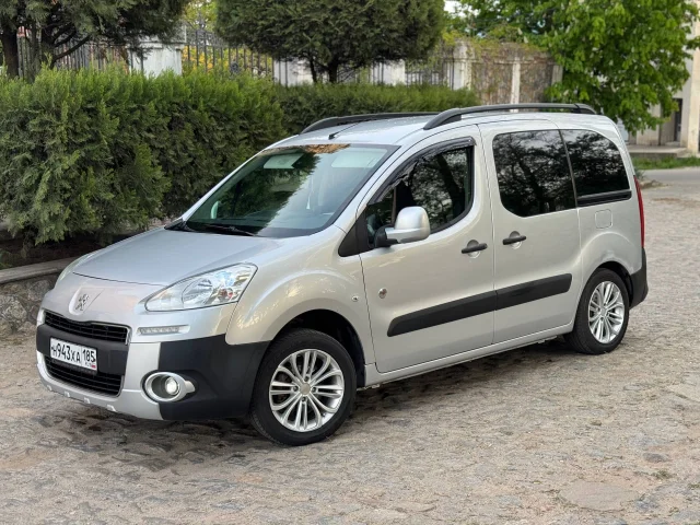 Фото: Peugeot Partner