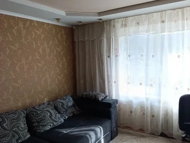 Фото: Продам 2х ком.кв-ру, ул. Жукова 2, 4/9, ж/м Строитель. Лифт работает. Окна и балкон ПВХ, санузел раздельный- плитка, кух