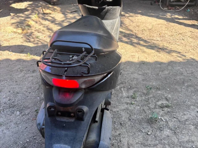 Фото: Продам скутер Honda Dio AF68, инжектор, в хорошем состоянии … 30 тыс торг или в л.с